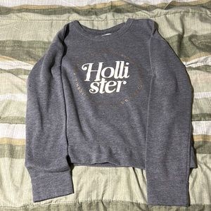 Hollister sweater